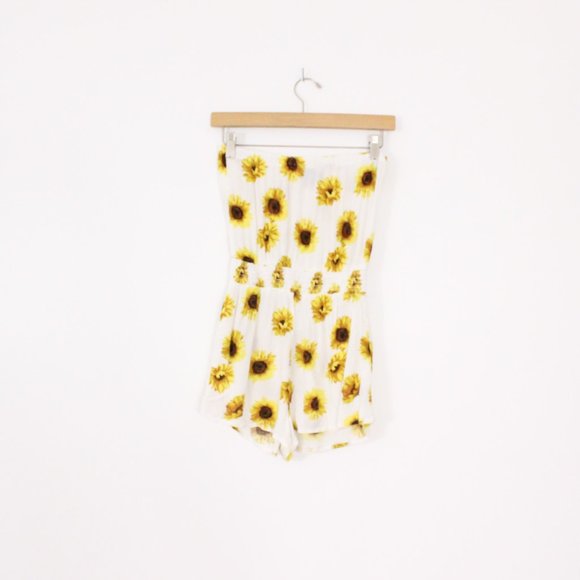*Forever 21 Sunflower Romper - Picture 5 of 5